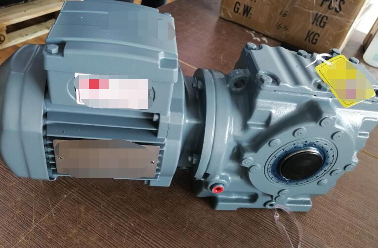 震動電機發出的波是什么類型的？